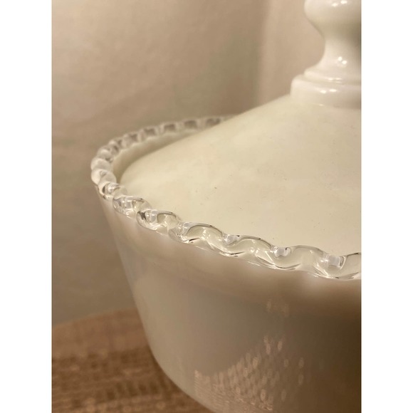 Vintage Fenton Silvercrest Ruffled Edge Milk Glass Footed Pedestal Candy Dish - Picture 13 of 15